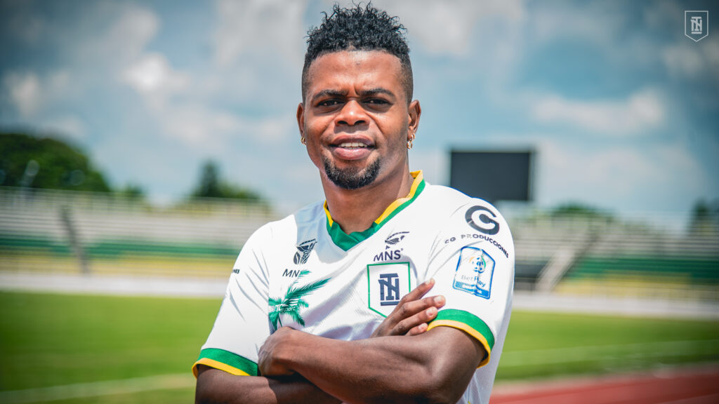Carlos Mosquera Internacional FC