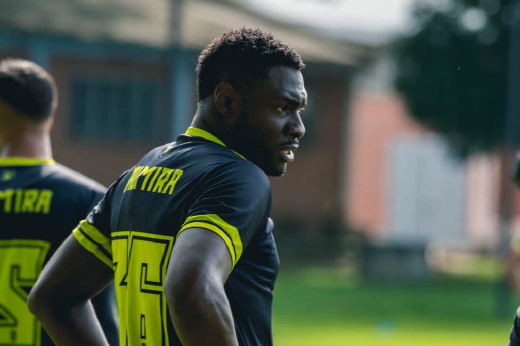 Elkin Mosquera Internacional